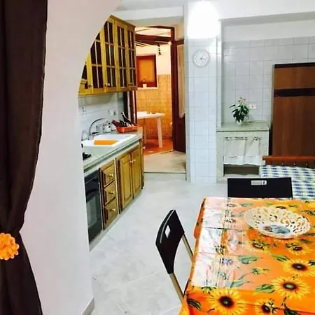 Apartment Stromae
